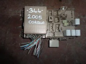 TOYOTA COROLLA 2006 ÇIKMA GÖĞÜS SİGORTA KUTUSU 2005 - 2006 - 2007 Arası Modellerle Uyumludur