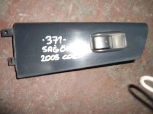 TOYOTA COROLLA 2006 ÇIKMA SAĞ ÖN CAM DÜĞMESİ 2005 - 2006 - 2007 Arası Modellerle Uyumludur