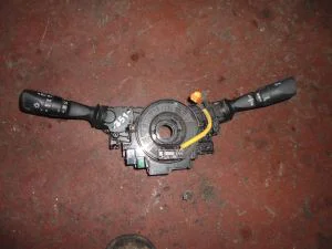 TOYOTA COROLLA 2014 ÇIKMA SİLGİ KOLU 2013 - 2014 - 2015 - 2016 Arası Modellerle Uyumludur