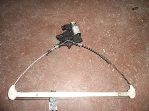 MAZDA 3 2005 ÇIKMA SOL ARKA CAM KİRKOSU 2003 - 2004 - 2005 - 2006 - 2007 - 2008 - 2009 Arası Modellerle Uyumludur