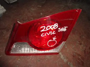 HONDA CIVIC 2007 ÇIKMA HASARLI SAĞ İÇ STOP LAMBASI 2006 - 2007 - 2008 Arası Modellerle Uyumludur