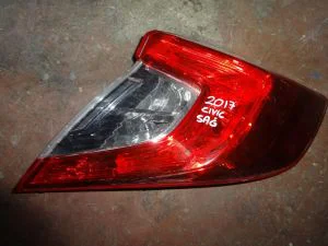 HONDA CIVIC 2018 ÇIKMA HAFİF HASARLI SAĞ STOP LAMBASI 2016 - 2017 - 2018 - 2019 - 2020 - 2021 Arası Modellerle Uyumludur