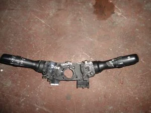 TOYOTA COROLLA 2008 ÇIKMA SİNYAL KOLU 2007 - 2008 - 2009 - 2010 - 2011 - 2012 - 2013 Arası Modellerle Uyumludur