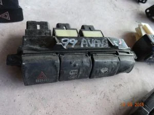 TOYOTA AVENSIS 2000 ÇIKMA REZİSTANS DÜĞMESİ 1999 - 2000 - 2001 Arası Modellerle Uyumludur