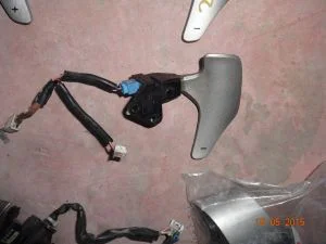 TOYOTA COROLLA 2008 ÇIKMA DİREKSİYON DÜĞMESİ 2007 - 2008 - 2009 - 2010 Arası Modellerle Uyumludur