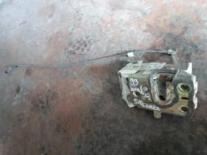 TOYOTA AVENSIS 2000 ÇIKMA SAĞ ARKA KAPI KİLİDİ 1999 - 2000 - 2001 Arası Modellerle Uyumludur