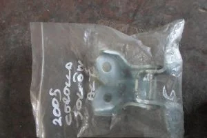 TOYOTA COROLLA 2004 ÇIKMA SOL ÖN ALT KAPI MENTEŞESİ 2002 - 2003 - 2004 - 2005 - 2006 - 2007 Arası Modellerle Uyumludur