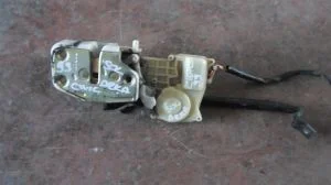 HONDA CIVIC 1999 ÇIKMA SOL ARKA KAPI KİLİT MOTORU 1996 - 1997 - 1998 - 1999 - 2000 - 2001 Arası Modellerle Uyumludur