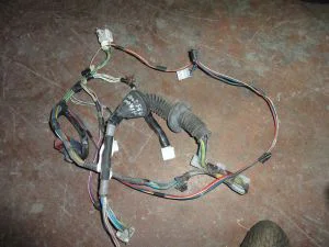 TOYOTA AVENSIS 2005 ÇIKMA SAĞ ÖN KAPI TESİSATI 2002 - 2003 - 2004 - 2005 - 2006 - 2007 - 2008 - 2009 Arası Modellerle Uyumludur