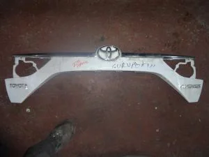 TOYOTA AVENSIS 2012 ÇIKMA HAFİF HASARLI BAGAJ KAPAĞI ÜSTÜ PLASTİĞİ 2009 - 2010 - 2011 - 2012 - 2013 - 2014 Arası Modellerle Uyumludur