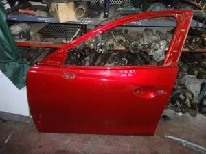 MAZDA 3 2015 ÇIKMA HAFİF HASARLI SOL ÖN KAPI 2014 - 2015 - 2016 - 2017 - 2018 Arası Modellerle Uyumludur