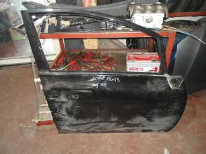 TOYOTA AURIS 2008 ÇIKMA HAFİF HASARLI SAĞ ÖN KAPI 2007 - 2008 - 2009 - 2010 - 2011 - 2012 Arası Modellerle Uyumludur