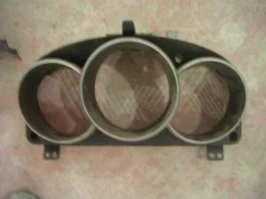 MAZDA 3 2005 ÇIKMA GÖSTERGE SAATİ ÇERÇEVESİ 2003 - 2004 - 2005 - 2006 - 2007 - 2008 - 2009 Arası Modellerle Uyumludur