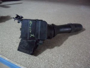 TOYOTA HILUX 2007 ÇIKMA SİNYAL KOLU 2006 - 2007 - 2008 - 2009 - 2010 - 2011 Arası Modellerle Uyumludur