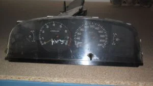 TOYOTA CARINA 1997 ÇIKMA GÖSTERGE SAATİ 1995 - 1996 - 1997 - 1998 Arası Modellerle Uyumludur