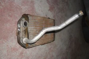 TOYOTA HILUX 1996 ÇIKMA KALORİFER PETEĞİ 1989 - 1990 - 1991 - 1992 - 1993 - 1994 - 1995 - 1996 - 1997 - 1998 - 1999 - 2000 - 2001 Arası Modellerle Uyumludur
