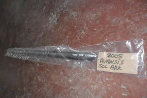 TOYOTA AVENSIS 2005 ÇIKMA HAFİF HASARLI SOL ÖN SIYIRICI FİTİL 2002 - 2003 - 2004 - 2005 - 2006 - 2007 - 2008 - 2009 Arası Modellerle Uyumludur