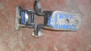 TOYOTA AVENSIS 2005 ÇIKMA SOL ÖN ÜST KAPI MENTEŞESİ 2002 - 2003 - 2004 - 2005 - 2006 - 2007 - 2008 - 2009 Arası Modellerle Uyumludur