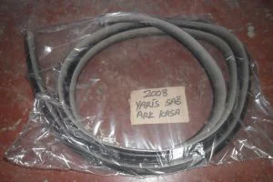 TOYOTA YARIS 2008 ÇIKMA SAĞ ARKA ŞASE FİTİL 2006 - 2007 - 2008 - 2009 - 2010 - 2011 Arası Modellerle Uyumludur