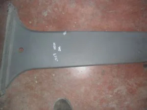 TOYOTA HILUX 2007 ÇIKMA SOL ALT ORTA DİREK PLASTİĞİ 2006 - 2007 - 2008 - 2009 - 2010 - 2011 Arası Modellerle Uyumludur