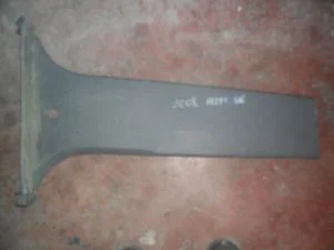 TOYOTA HILUX 2007 ÇIKMA SAĞ ALT ORTA DİREK PLASTİĞİ 2006 - 2007 - 2008 - 2009 - 2010 - 2011 Arası Modellerle Uyumludur