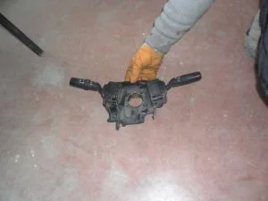 MAZDA 3 2005 ÇIKMA SİNYAL KOLU 2003 - 2004 - 2005 - 2006 - 2007 - 2008 - 2009 Arası Modellerle Uyumludur