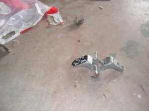HONDA CITY 2005 ÇIKMA SOL ÖN ALT KAPI MENTEŞESİ 2004 - 2005 - 2006 - 2007 - 2008 - 2009 Arası Modellerle Uyumludur