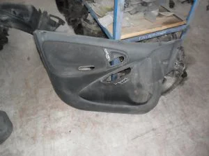 TOYOTA YARIS 2005 ÇIKMA SOL ÖN KAPI DÖŞEMESİ 2004 - 2005 - 2006 Arası Modellerle Uyumludur