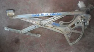 TOYOTA HILUX 2007 ÇIKMA SAĞ ÖN CAM KİRKOSU 2006 - 2007 - 2008 - 2009 - 2010 - 2011 Arası Modellerle Uyumludur