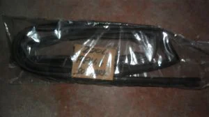 TOYOTA RAV4 2004 ÇIKMA SOL ARKA CAM FİTİLİ 2001 - 2002 - 2003 - 2004 - 2005 - 2006 Arası Modellerle Uyumludur