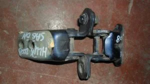 TOYOTA HILUX 2007 ÇIKMA SAĞ ÖN ALT KAPI MENTEŞESİ 2006 - 2007 - 2008 - 2009 - 2010 - 2011 Arası Modellerle Uyumludur