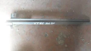 HONDA CIVIC 2004 ÇIKMA SOL ÖN KISA KAPI İÇ DEMİRİ 2002 - 2003 - 2004 - 2005 - 2006 Arası Modellerle Uyumludur