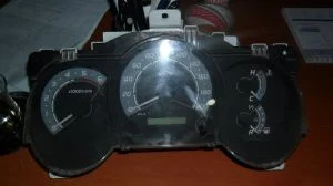 TOYOTA HILUX 2007 ÇIKMA GÖSTERGE SAATİ 2006 - 2007 - 2008 - 2009 - 2010 - 2011 Arası Modellerle Uyumludur