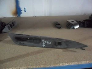MAZDA 6 2003 ÇIKMA SAĞ ÖN CAM DÜĞMESİ 2002 - 2003 - 2004 Arası Modellerle Uyumludur