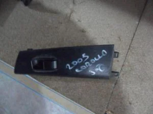 TOYOTA COROLLA 2004 ÇIKMA SAĞ ÖN CAM DÜĞMESİ 2002 - 2003 - 2004 - 2005 - 2006 - 2007 Arası Modellerle Uyumludur