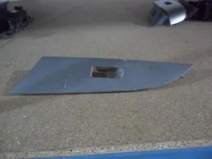 MAZDA 3 2005 ÇIKMA SAĞ ÖN CAM DÜĞMESİ PLASTİK ÇERÇEVESİ 2003 - 2004 - 2005 - 2006 - 2007 - 2008 - 2009 Arası Modellerle Uyumludur