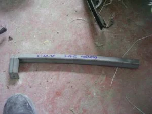 HONDA CRV 1999 ÇIKMA SAĞ ARKA KISA KAPI İÇ DEMİRİ 1997 - 1998 - 1999 - 2000 - 2001 Arası Modellerle Uyumludur