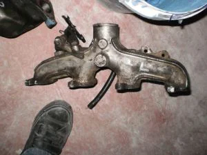 TOYOTA HILUX 2000 ÇIKMA EMME MANİFOLDU 1989 - 1990 - 1991 - 1992 - 1993 - 1994 - 1995 - 1996 - 1997 - 1998 - 1999 - 2000 - 2001 - 2002 - 2003 - 2004 - 2005 - 2006 Arası Modellerle Uyumludur