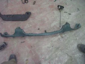 TOYOTA COROLLA 1999 ÇIKMA BIYIK SACI 1999 - 2000 Arası Modellerle Uyumludur