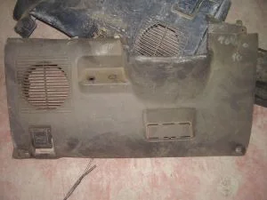 TOYOTA COROLLA 1990 ÇIKMA GÖĞÜS DİZ PLASTİĞİ 1990 - 1991 - 1992 Arası Modellerle Uyumludur