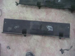 TOYOTA COROLLA 2004 ÇIKMA ARKA PANEL ÜSTÜ PLASTİĞİ 2002 - 2003 - 2004 - 2005 - 2006 - 2007 Arası Modellerle Uyumludur