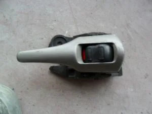 TOYOTA COROLLA 2008 ÇIKMA SOL ARKA KAPI İÇ AÇMA KOLU 2007 - 2008 - 2009 - 2010 Arası Modellerle Uyumludur