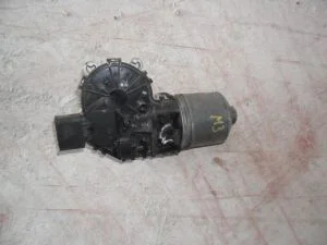 MAZDA 3 2005 ÇIKMA ÖN SİLECEK MOTORU 2003 - 2004 - 2005 - 2006 - 2007 - 2008 - 2009 Arası Modellerle Uyumludur