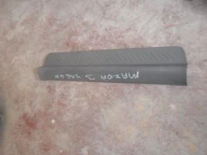 MAZDA 3 2005 ÇIKMA SAĞ ÖN MARŞBEL PLASTİĞİ 2003 - 2004 - 2005 - 2006 - 2007 - 2008 - 2009 Arası Modellerle Uyumludur