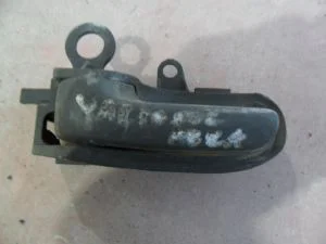 TOYOTA YARIS 2005 ÇIKMA SOL ARKA KAPI İÇ AÇMA KOLU 2004 - 2005 - 2006 Arası Modellerle Uyumludur