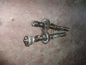 TOYOTA CARINA 1997 ÇIKMA EKZOS TARAFI EKSANTRİK 1995 - 1996 - 1997 - 1998 Arası Modellerle Uyumludur