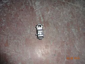 TOYOTA COROLLA 2008 ÇIKMA ARKA CAM DÜĞMESİ 2007 - 2008 - 2009 - 2010 - 2011 - 2012 - 2013 Arası Modellerle Uyumludur