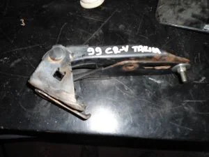 HONDA CRV 1999 ÇIKMA SAĞ KAPUT MENTEŞESİ 1997 - 1998 - 1999 - 2000 - 2001 Arası Modellerle Uyumludur