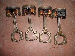 HONDA CIVIC HB 2010 ÇIKMA PİSTON 2009 - 2010 - 2011 Arası Modellerle Uyumludur