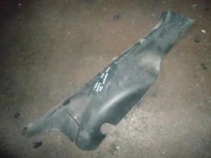TOYOTA COROLLA HB 2006 ÇIKMA SAĞ ARKA ALT DİREK PLASTİĞİ 2005 - 2006 - 2007 Arası Modellerle Uyumludur